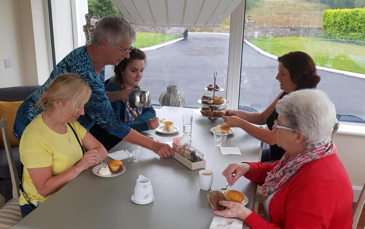 Mountain View Bed & Breakfast, Kenmare, Co. Kerry, Ireland エクステリア 写真